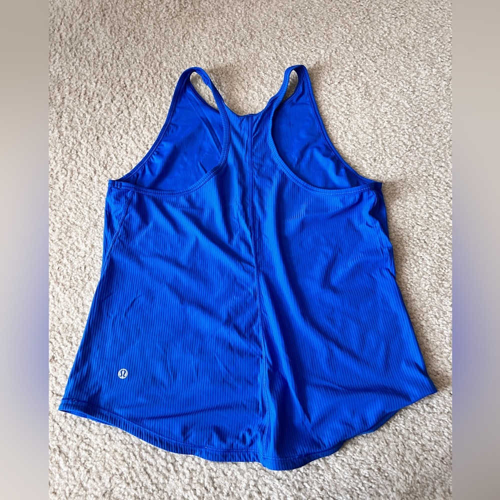 Base Pace Ribbed Tank Top - Picture 2 of 4
